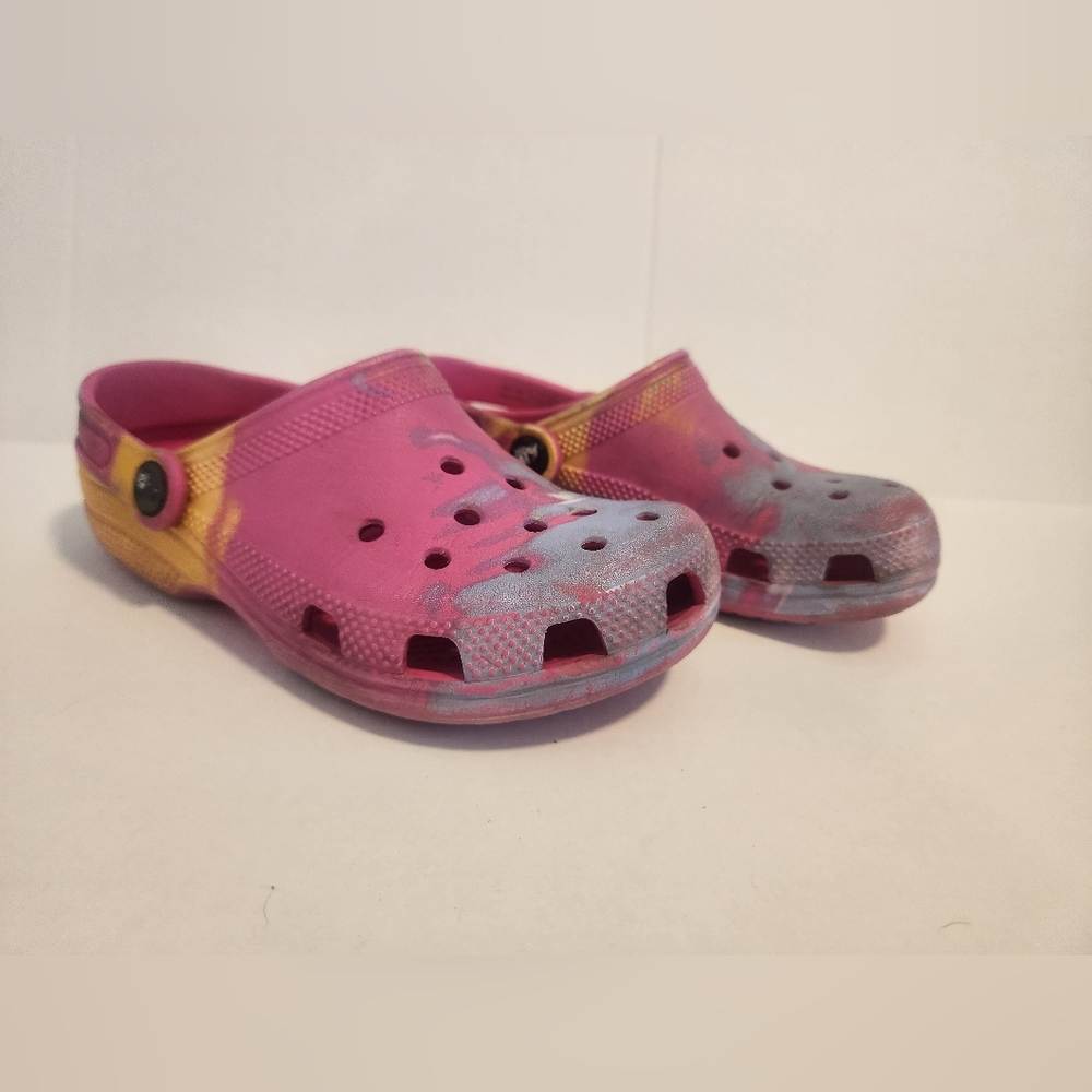 Multicolor Girl SZ J2 Crocs Pink, Blue and Yellow